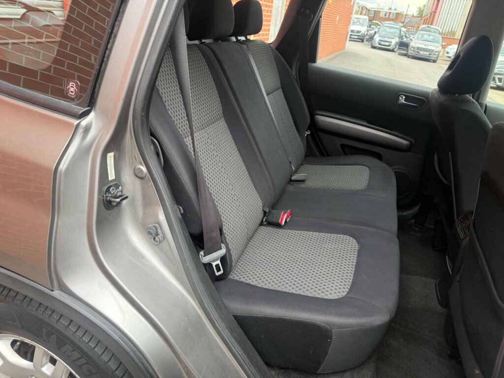 Nissan X-Trail Acenta Black #26