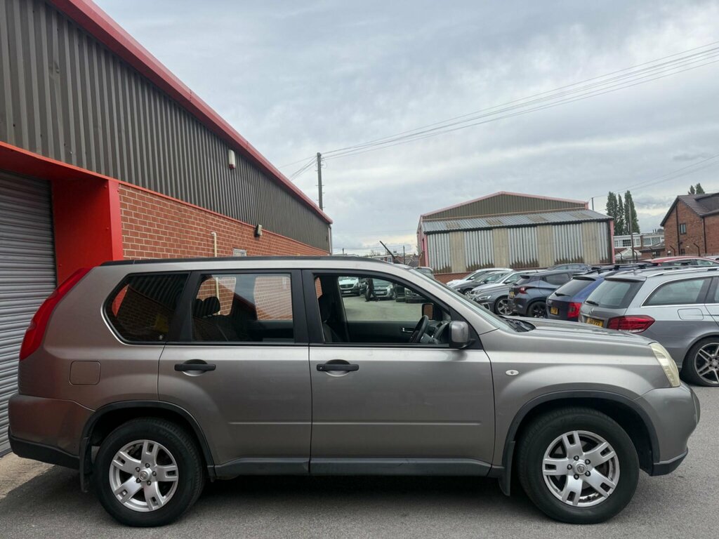 Nissan X-Trail Acenta Black #8