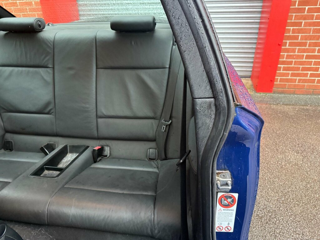 BMW 1 Series Se Blue #27