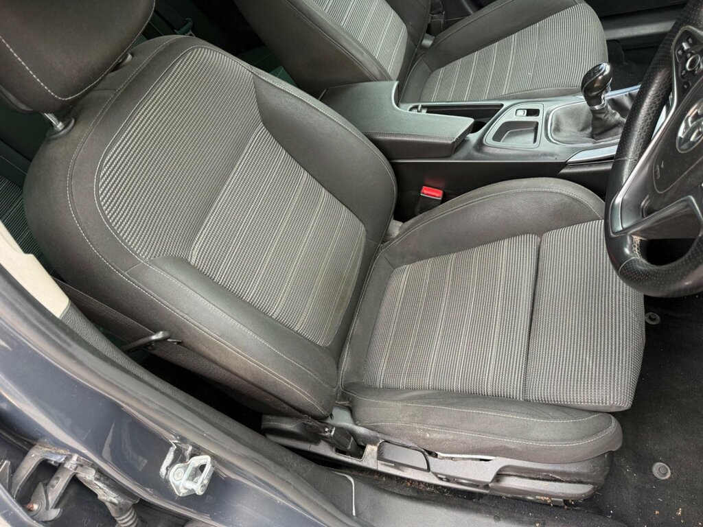 Vauxhall Insignia 2.0 Cdti Sri Euro 5 Grey #23
