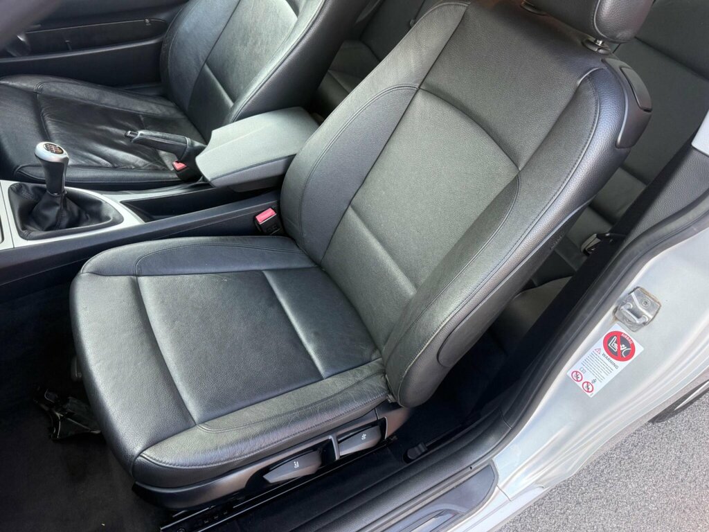 BMW 1 Series 118D M Sport Black #24
