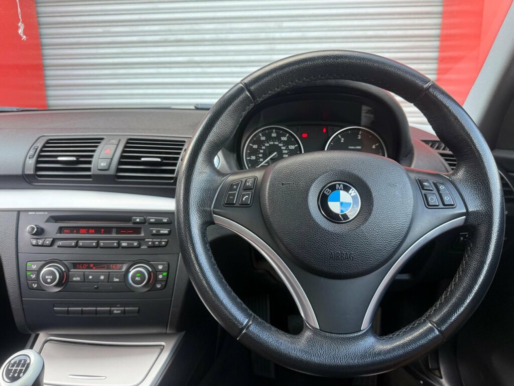 BMW 1 Series 118D M Sport Black #20