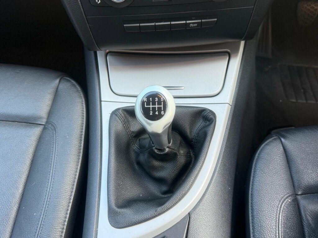 BMW 1 Series 118D M Sport Black #17