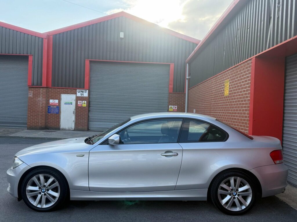 BMW 1 Series 118D M Sport Black #7