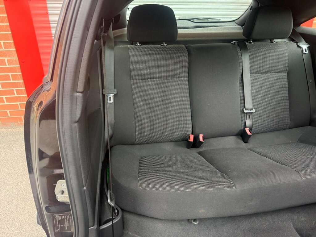 Vauxhall Astra Vauxhall Astra Cdti Sportive Silver #28