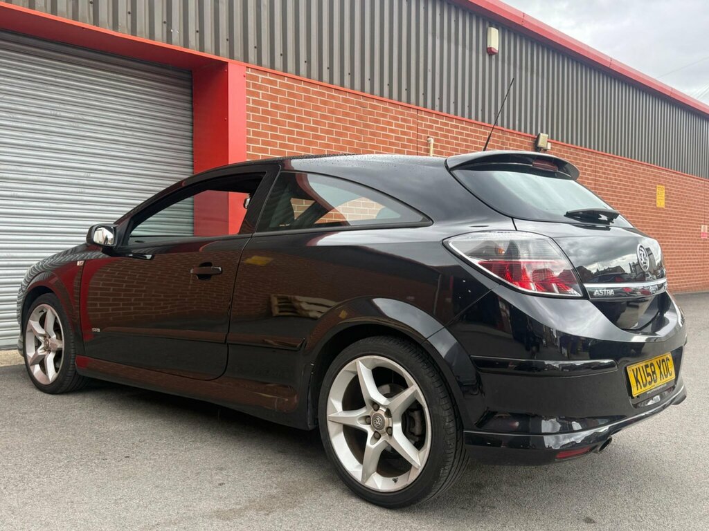 Vauxhall Astra Vauxhall Astra Cdti Sportive Silver #31
