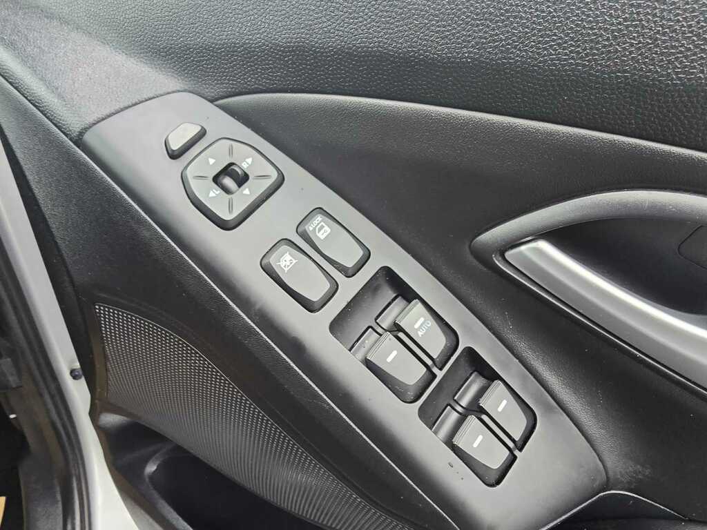 Hyundai Ix35  Silver #25