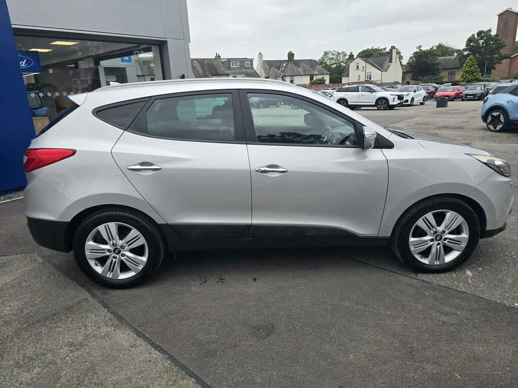 Hyundai Ix35  Silver #8