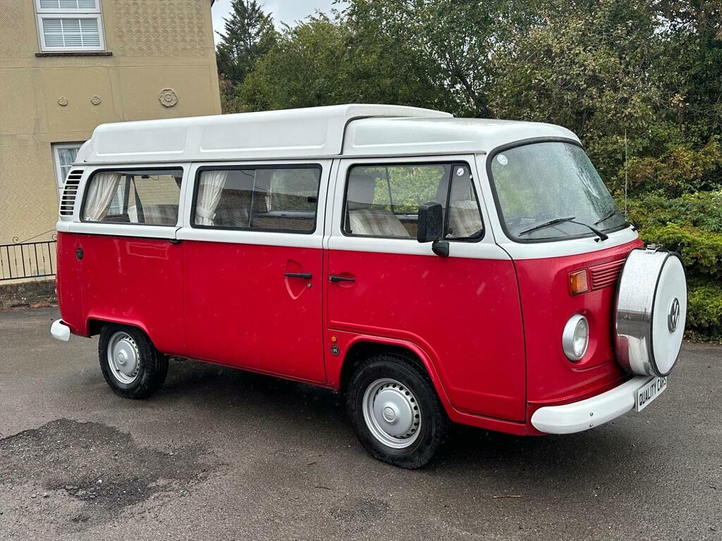 Volkswagen Campervan Petrol White #6