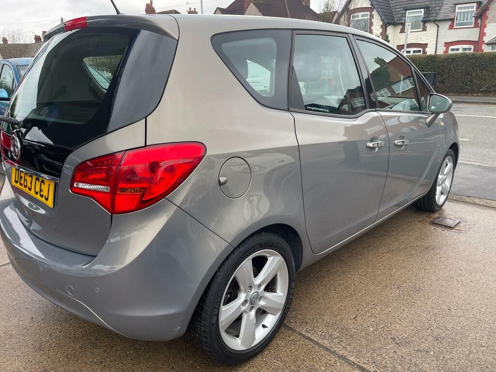 Vauxhall Meriva Red #16