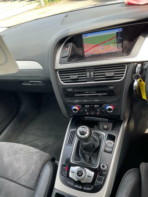 Audi A4 2.0 Avant Tdi S Line Startstop 148 Bhp Black #7