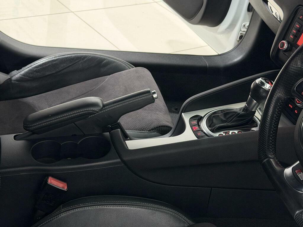 Audi TT 1.8T Fsi S Line S Tronic White #64
