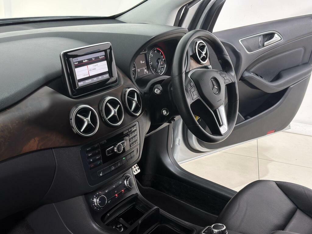 Mercedes-Benz B Class 1.6 B180 Blueefficiency Se Euro 5 Ss Black #34