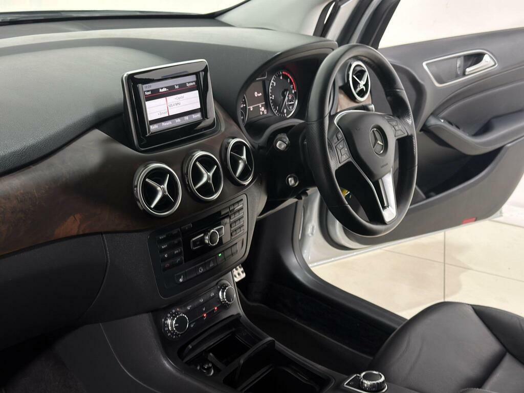 Mercedes-Benz B Class 1.6 B180 Blueefficiency Se Euro 5 Ss Black #40