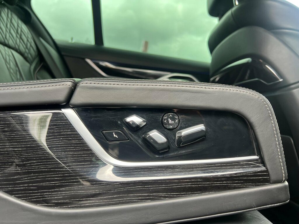 BMW 7 Series  Black #34