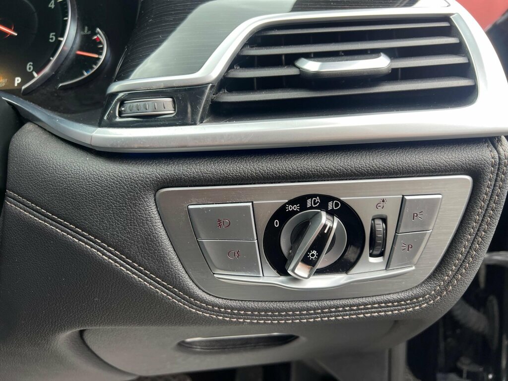 BMW 7 Series  Black #29