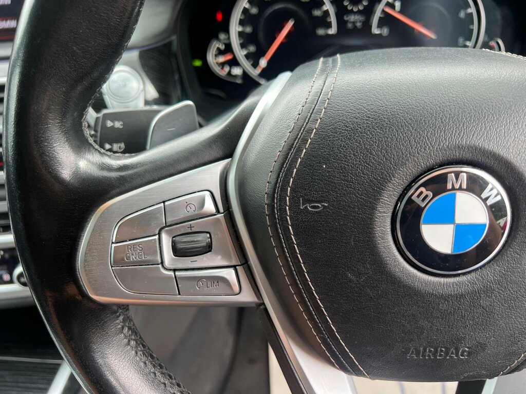 BMW 7 Series  Black #31