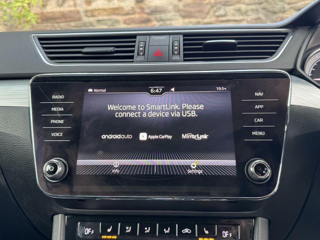 Skoda Superb Tdi Se Technology Silver #20