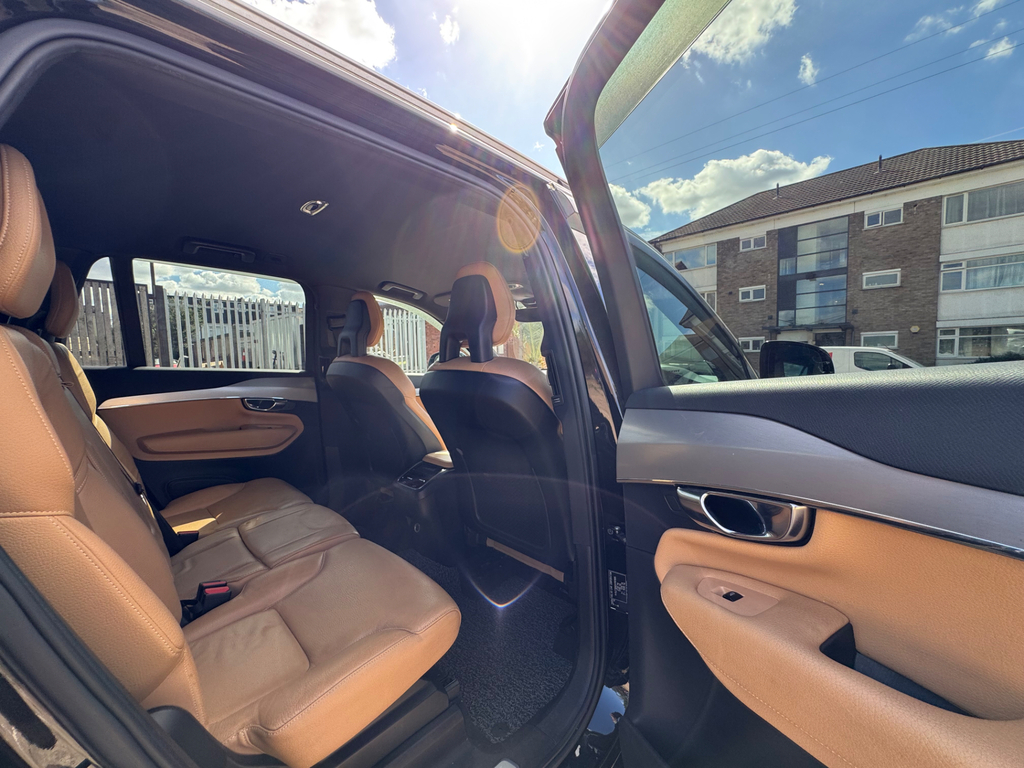 Volvo XC90 R-design Pro Blue #33