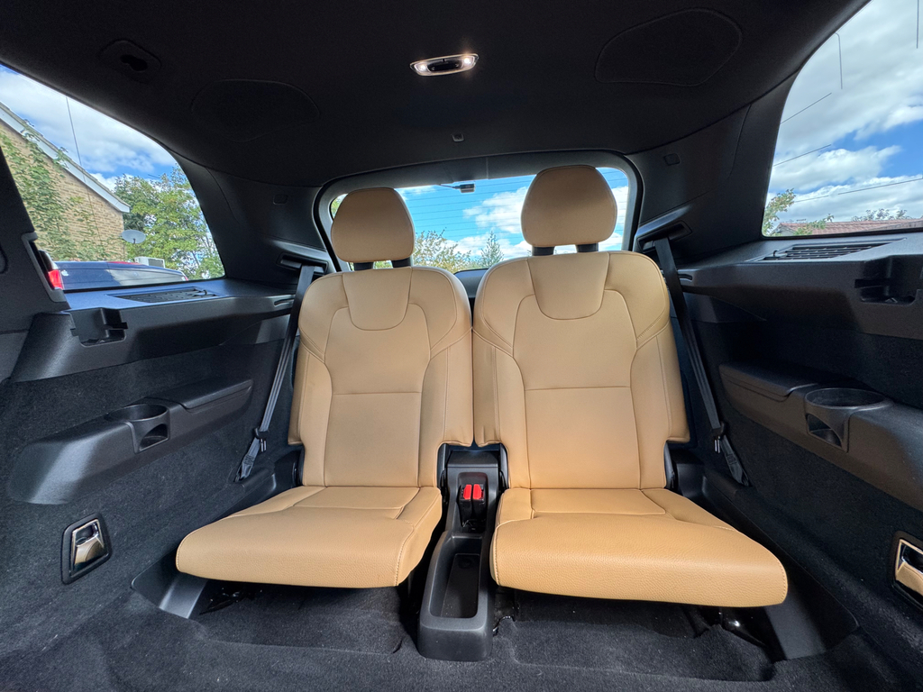 Volvo XC90 R-design Pro Blue #44