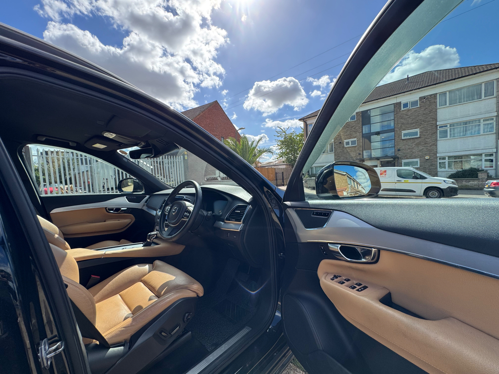 Volvo XC90 R-design Pro Blue #9
