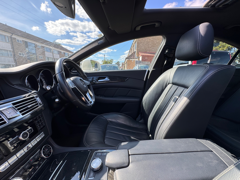 Mercedes-Benz CLS  White #21