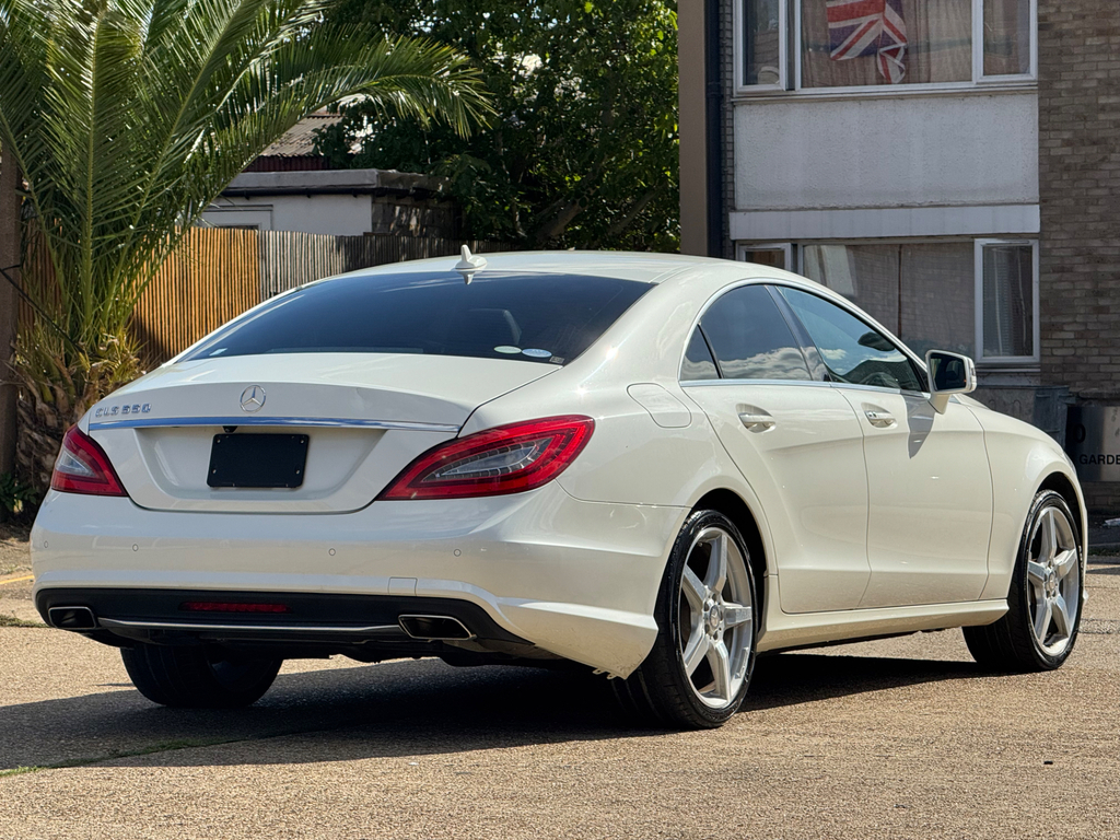 Mercedes-Benz CLS Cls550 Blue Efficiency Amg Line 3.5L White #6