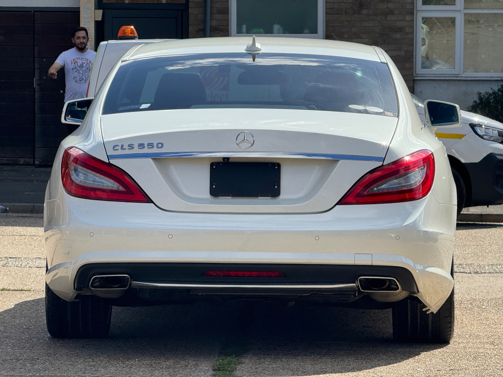 Mercedes-Benz CLS Cls550 Blue Efficiency Amg Line 3.5L White #5