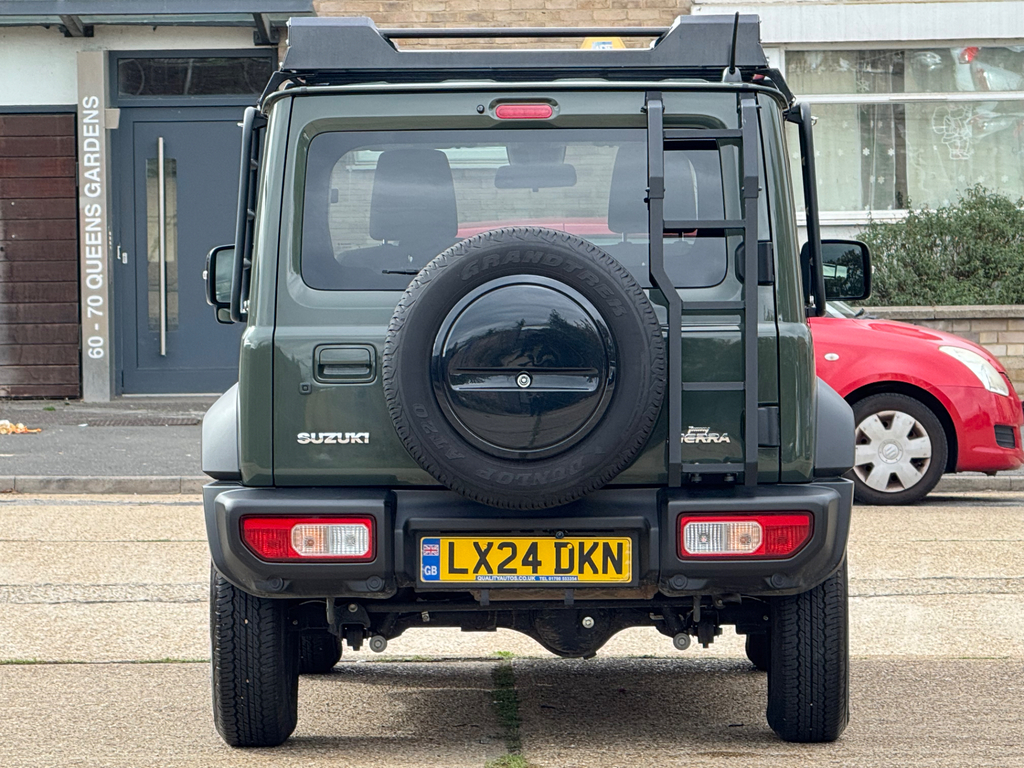 Suzuki Jimny Suv Green #5