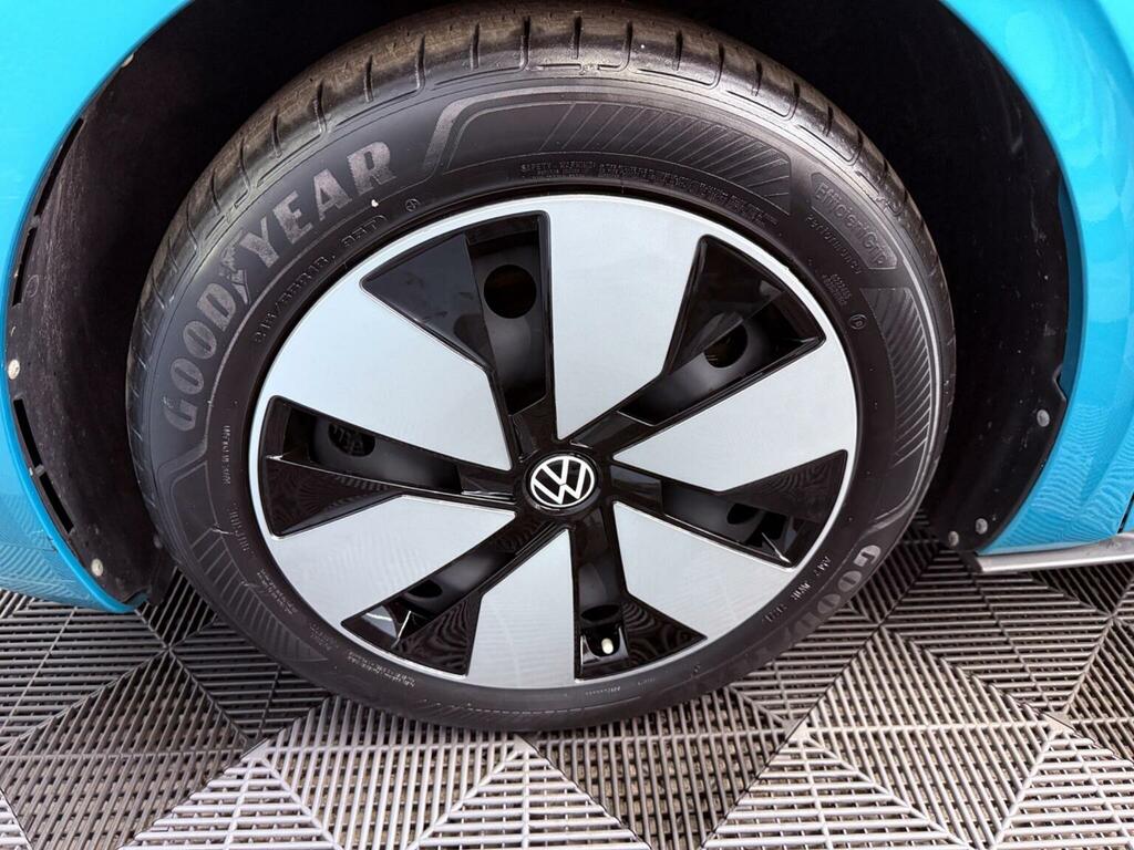 Volkswagen ID.3 Life Silver #28