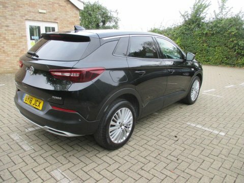 Vauxhall Grandland X 1.2 Turbo Tech Black #5