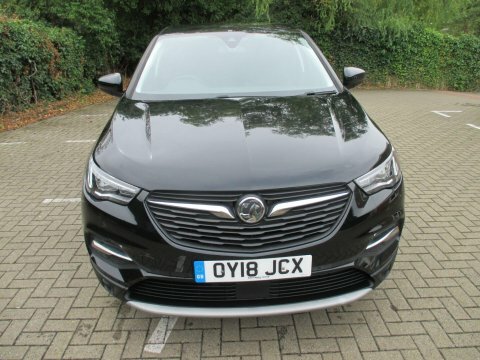 Vauxhall Grandland X 1.2 Turbo Tech Black #3