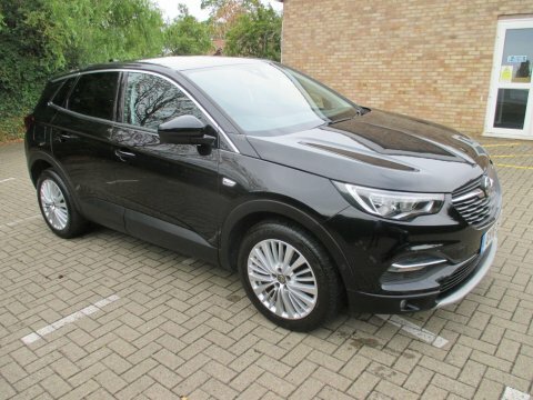 Vauxhall Grandland X 1.2 Turbo Tech Black