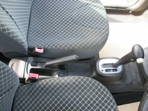 Nissan Micra 1.2 16V E Silver #35