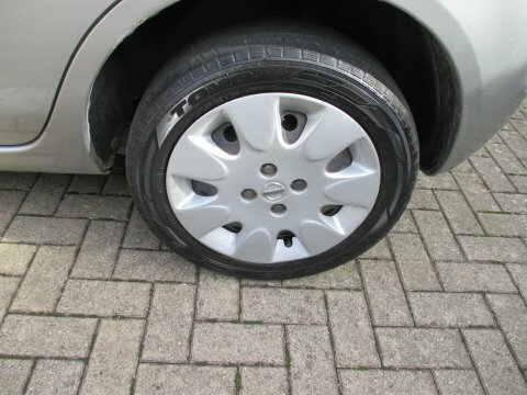 Nissan Micra 1.2 16V E Silver #11