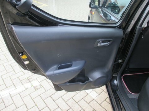 Nissan Pixo Hatchback  #37