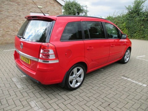 Vauxhall Zafira 1.8 16V Exclusiv Red #5