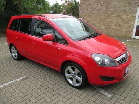 Vauxhall Zafira 1.8 16V Exclusiv Red