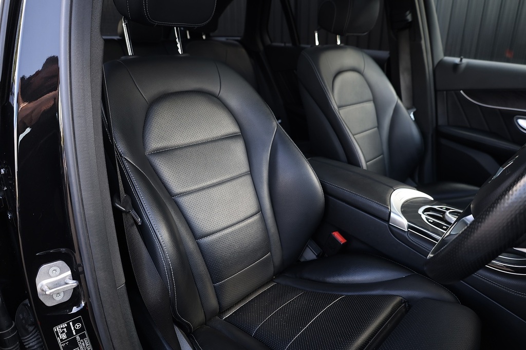 Mercedes-Benz GLC Class Suv Black #31