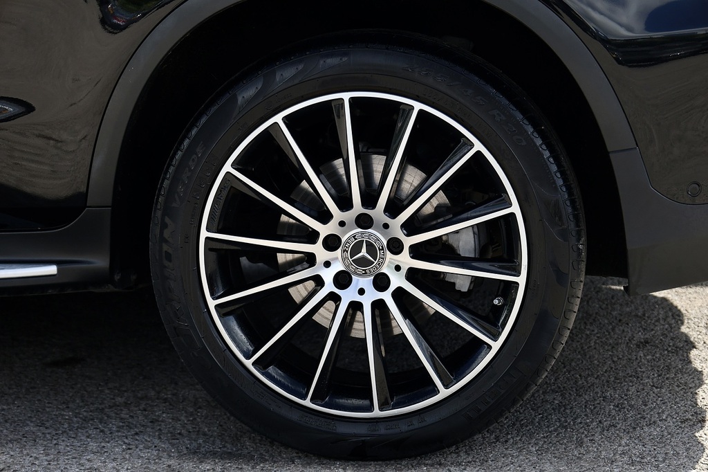 Mercedes-Benz GLC Class Suv Black #41