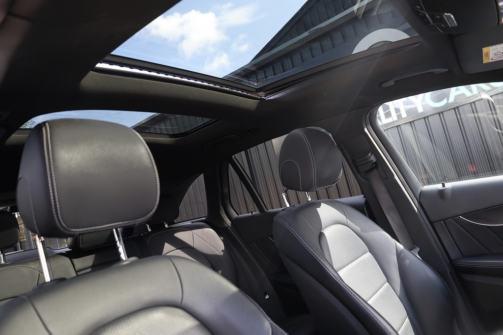 Mercedes-Benz GLC Class Suv Black #11