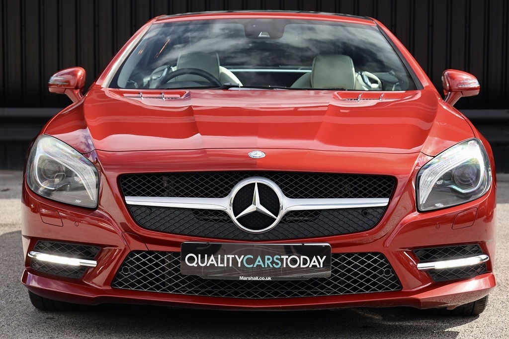 Mercedes-Benz SL Class Sl 400 Amg Sport Red #4