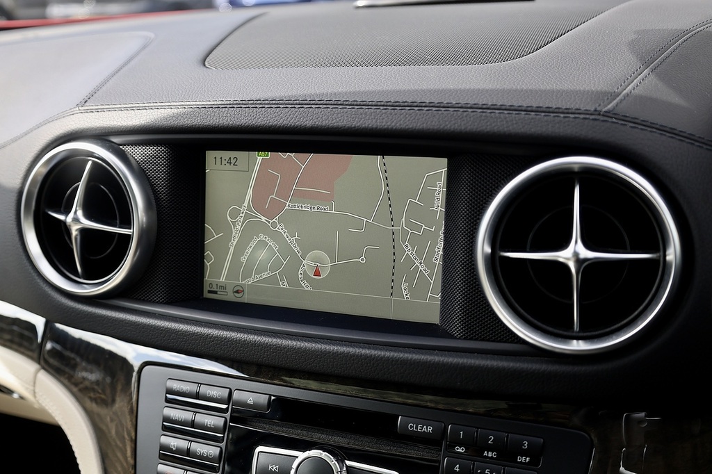 Mercedes-Benz SL Class Black #14