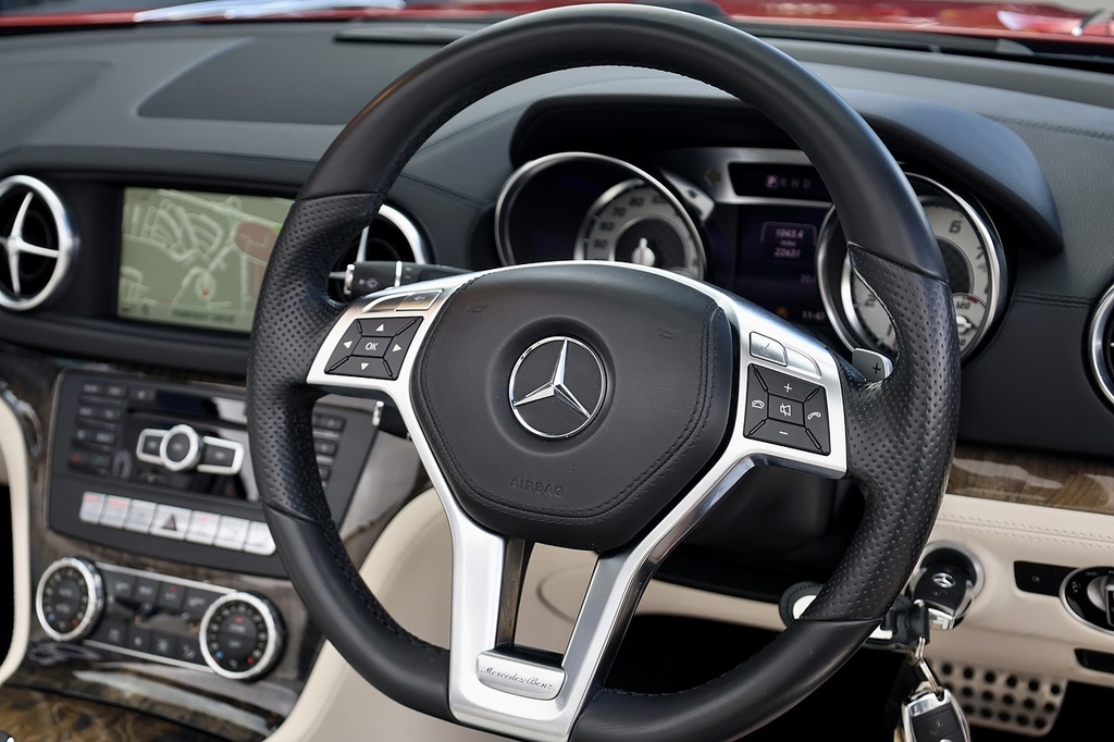Mercedes-Benz SL Class Black #25