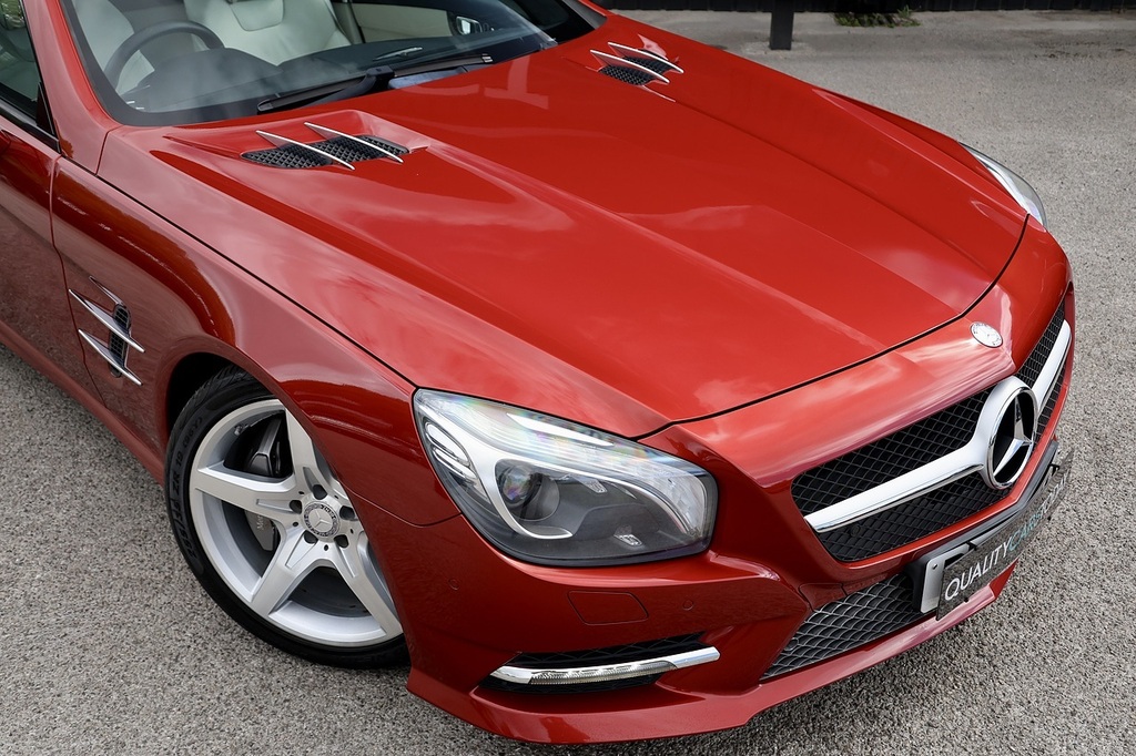 Mercedes-Benz SL Class Black #18