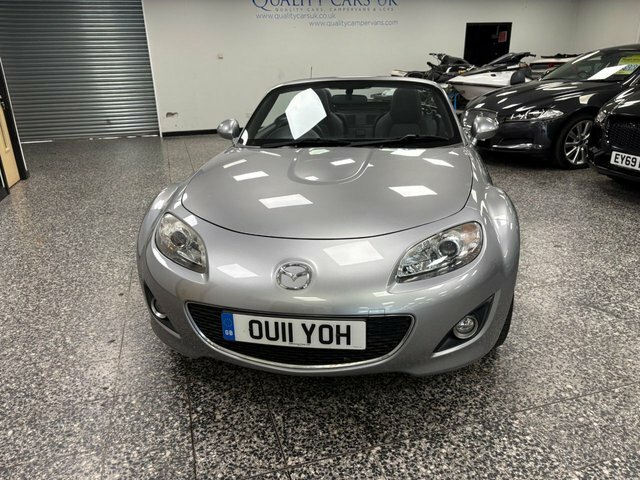 Mazda MX-5 Mx-5 Roadster Sport Black Red #7