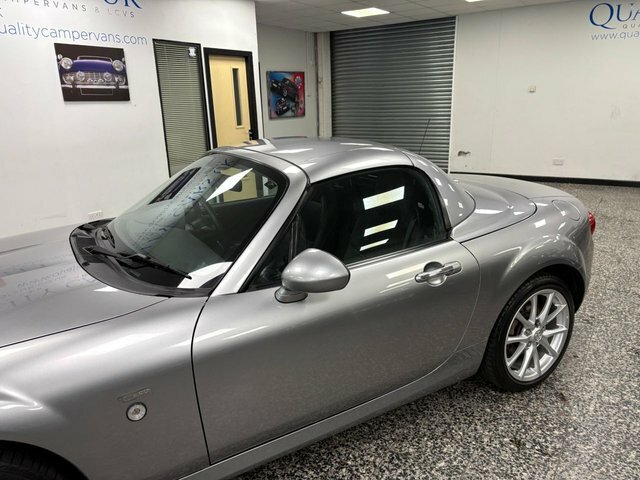 Mazda MX-5 Mx-5 Roadster Sport Black Red #38