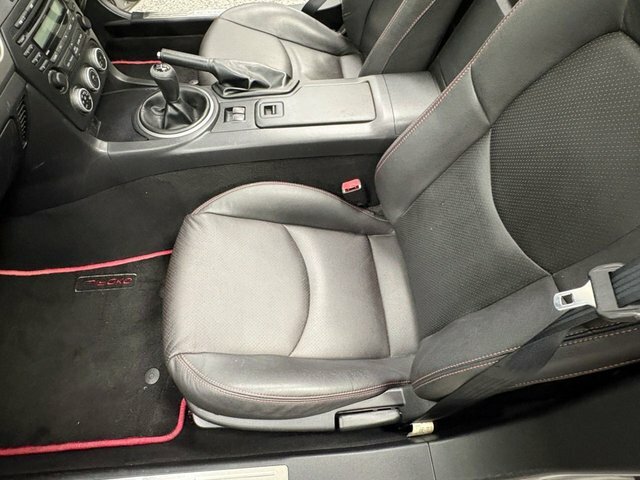 Mazda MX-5 Mx-5 Roadster Sport Black Red #32