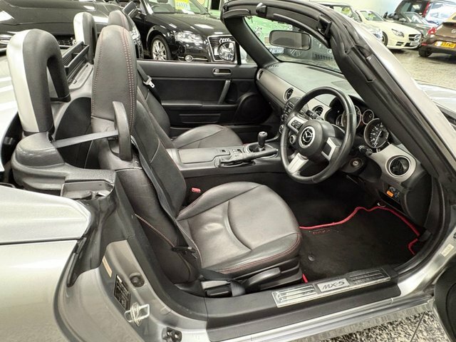 Mazda MX-5 Mx-5 Roadster Sport Black Red #22