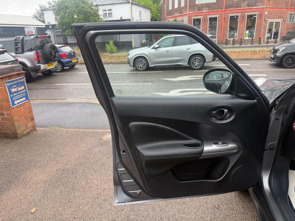 Nissan Juke 1.6 Acenta Premium Pack Sat Nav Camera White #10